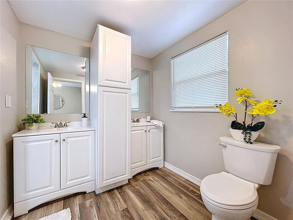 Activo con contrato: $225,000 (3 camas, 2 baños, 1016 Pies cuadrados)