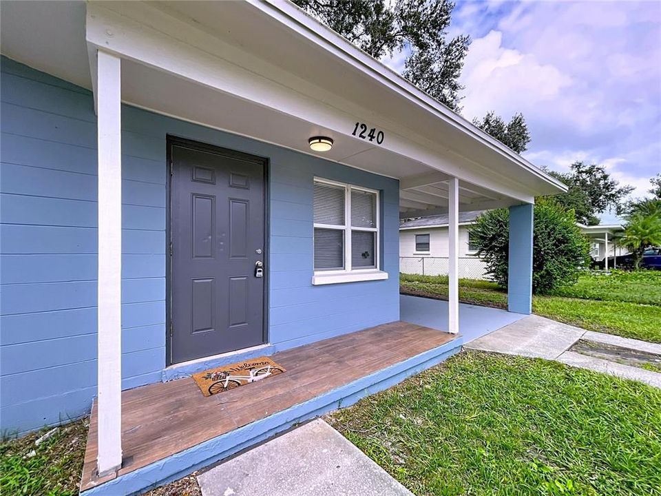 Activo con contrato: $225,000 (3 camas, 2 baños, 1016 Pies cuadrados)