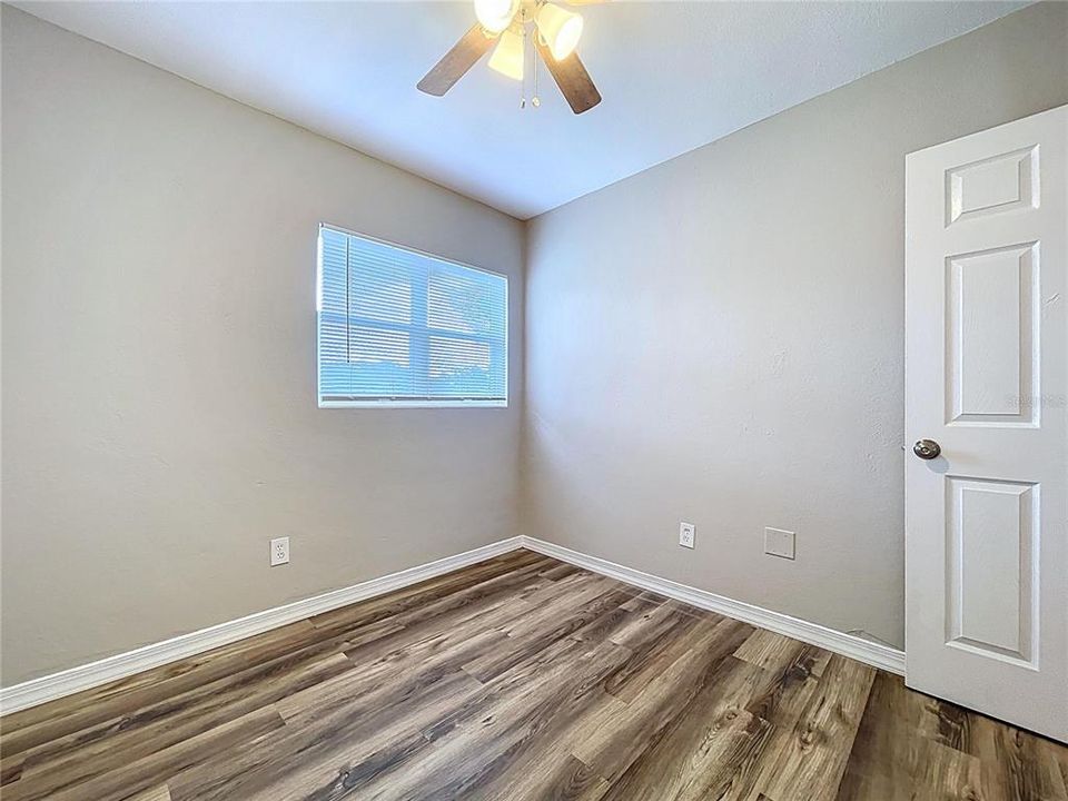 Activo con contrato: $225,000 (3 camas, 2 baños, 1016 Pies cuadrados)