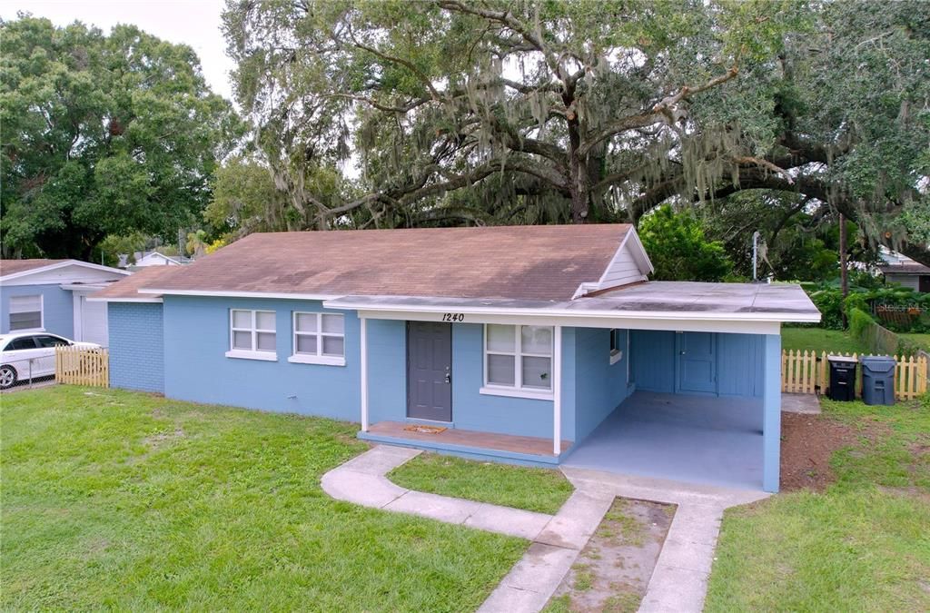 Activo con contrato: $225,000 (3 camas, 2 baños, 1016 Pies cuadrados)