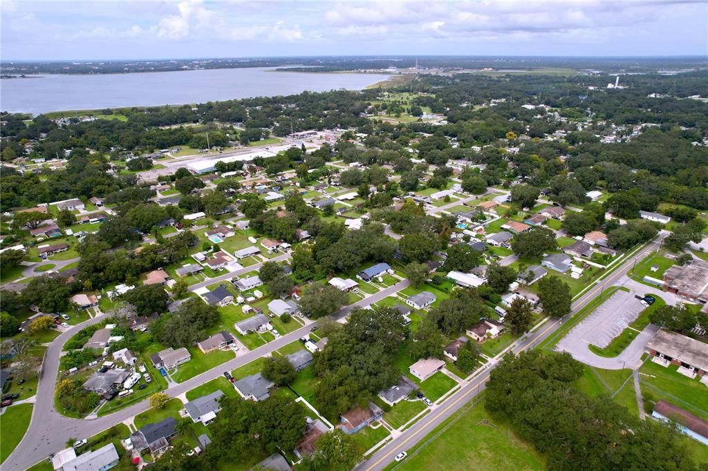 Activo con contrato: $225,000 (3 camas, 2 baños, 1016 Pies cuadrados)