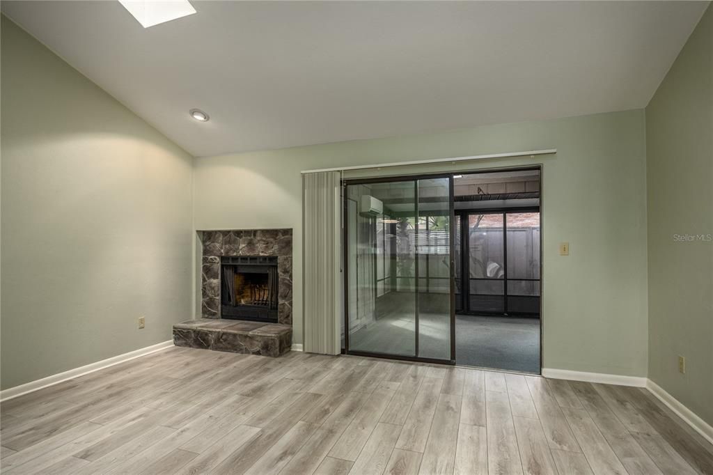 En Venta: $250,000 (2 camas, 2 baños, 1538 Pies cuadrados)