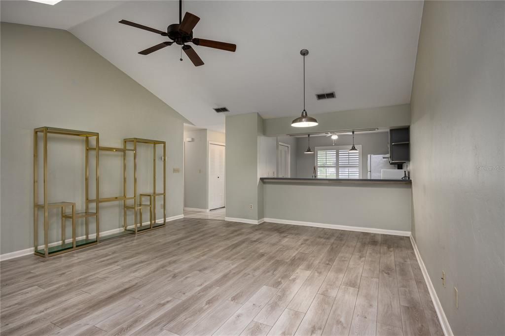 En Venta: $250,000 (2 camas, 2 baños, 1538 Pies cuadrados)