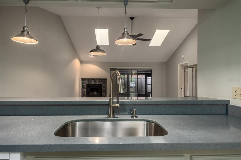 En Venta: $250,000 (2 camas, 2 baños, 1538 Pies cuadrados)