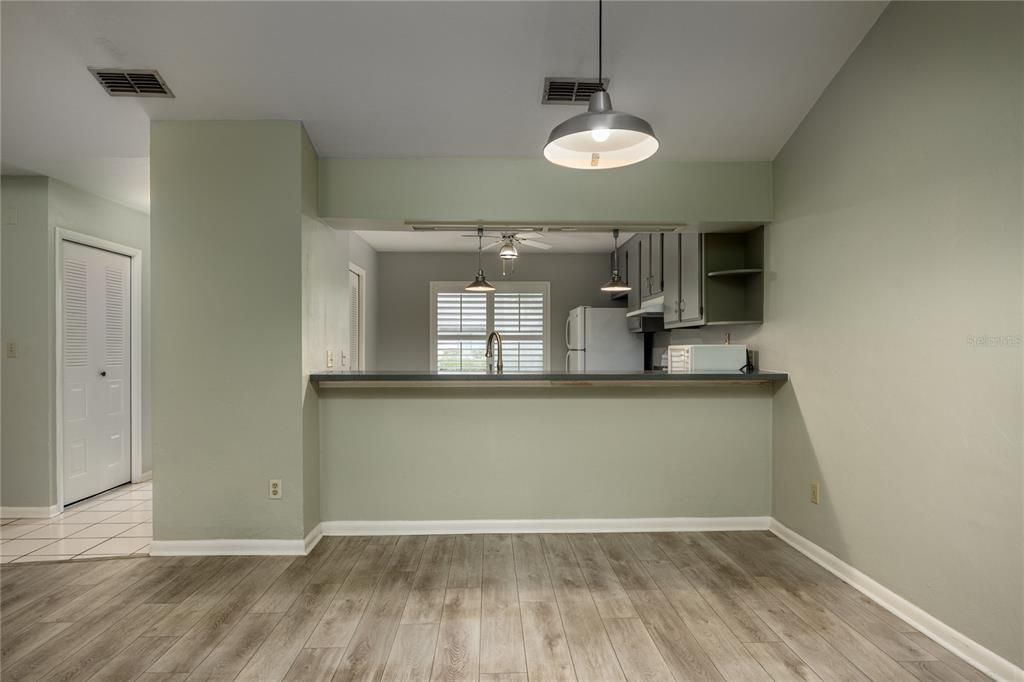 En Venta: $250,000 (2 camas, 2 baños, 1538 Pies cuadrados)