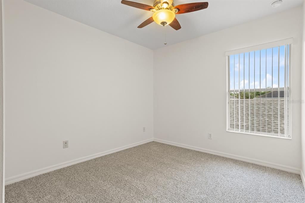 Active With Contract: $375,000 (3 beds, 2 baths, 1568 Square Feet)