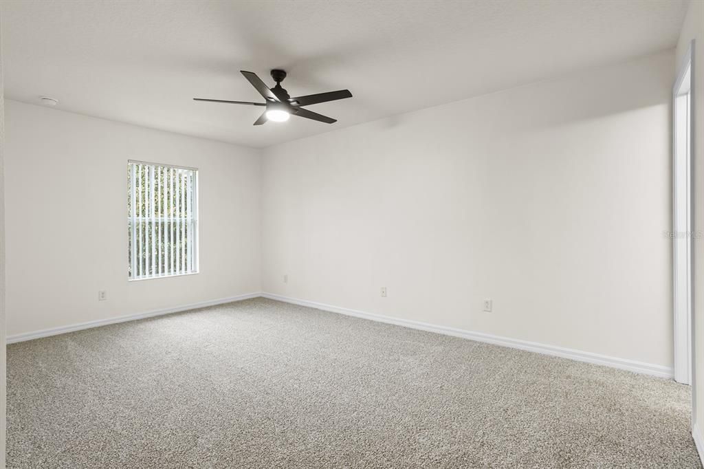 Active With Contract: $375,000 (3 beds, 2 baths, 1568 Square Feet)