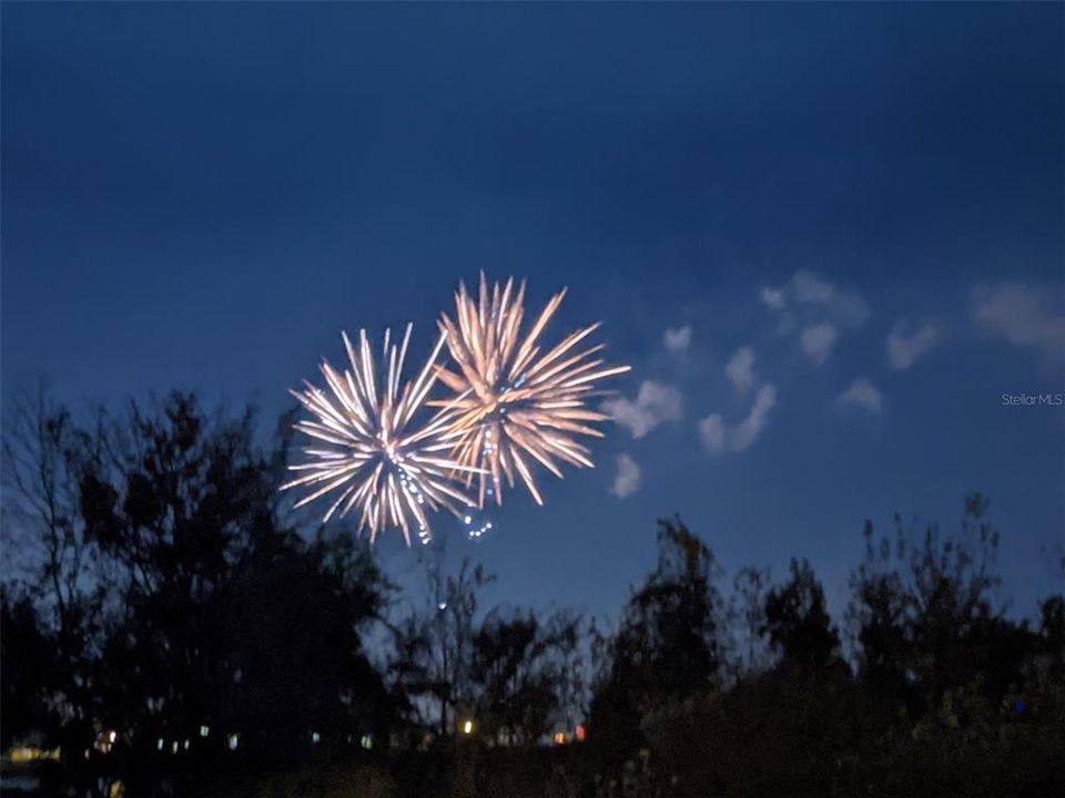 Active With Contract: $375,000 (3 beds, 2 baths, 1568 Square Feet)