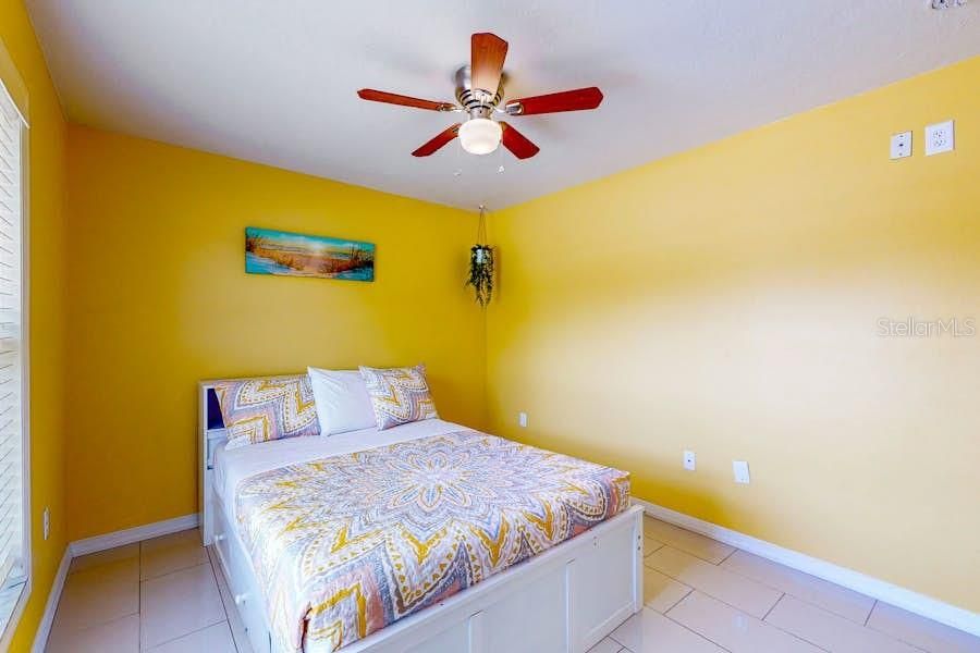 For Rent: $2,800 (3 beds, 2 baths, 1800 Square Feet)