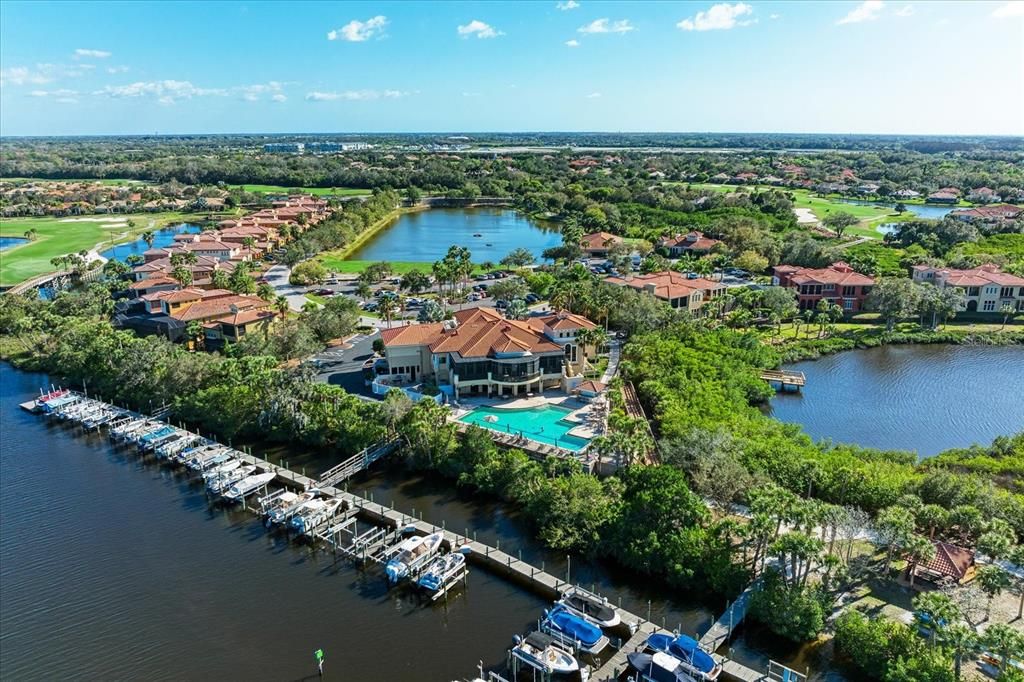 For Sale: $817,000 (4 beds, 3 baths, 2555 Square Feet)