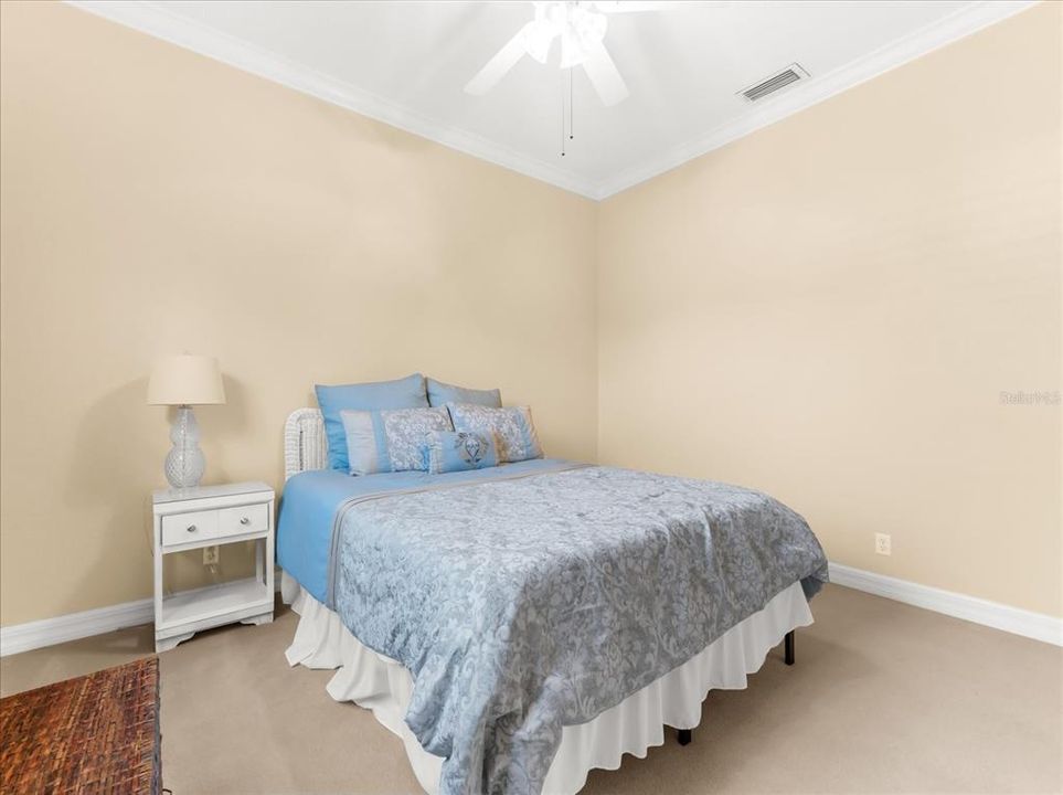 For Sale: $817,000 (4 beds, 3 baths, 2555 Square Feet)