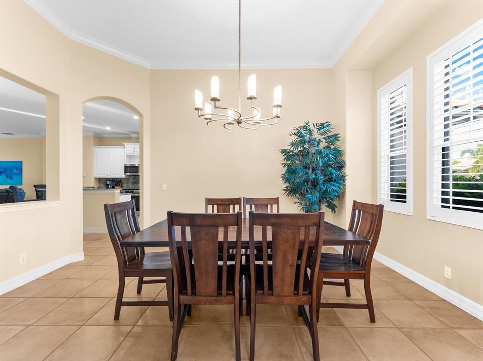 For Sale: $817,000 (4 beds, 3 baths, 2555 Square Feet)