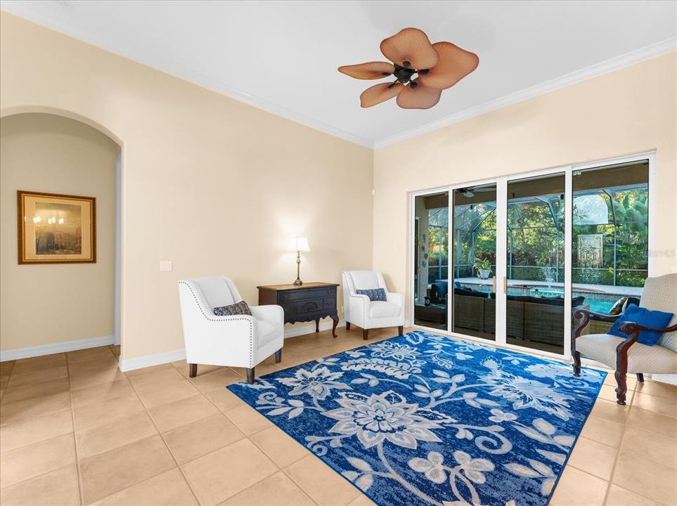 For Sale: $817,000 (4 beds, 3 baths, 2555 Square Feet)