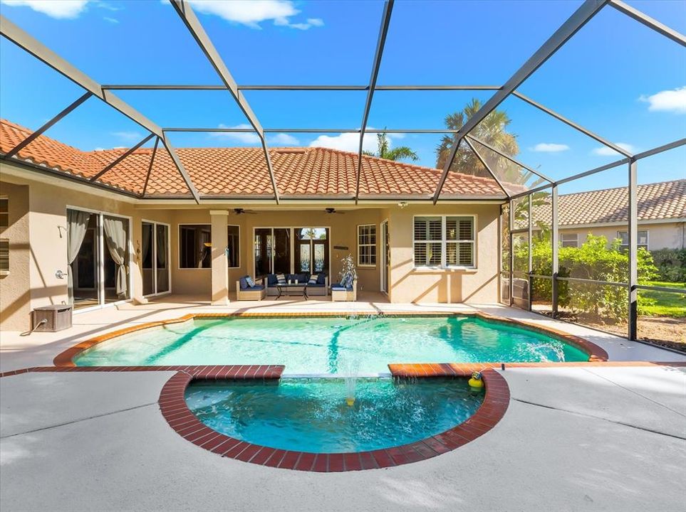 For Sale: $817,000 (4 beds, 3 baths, 2555 Square Feet)