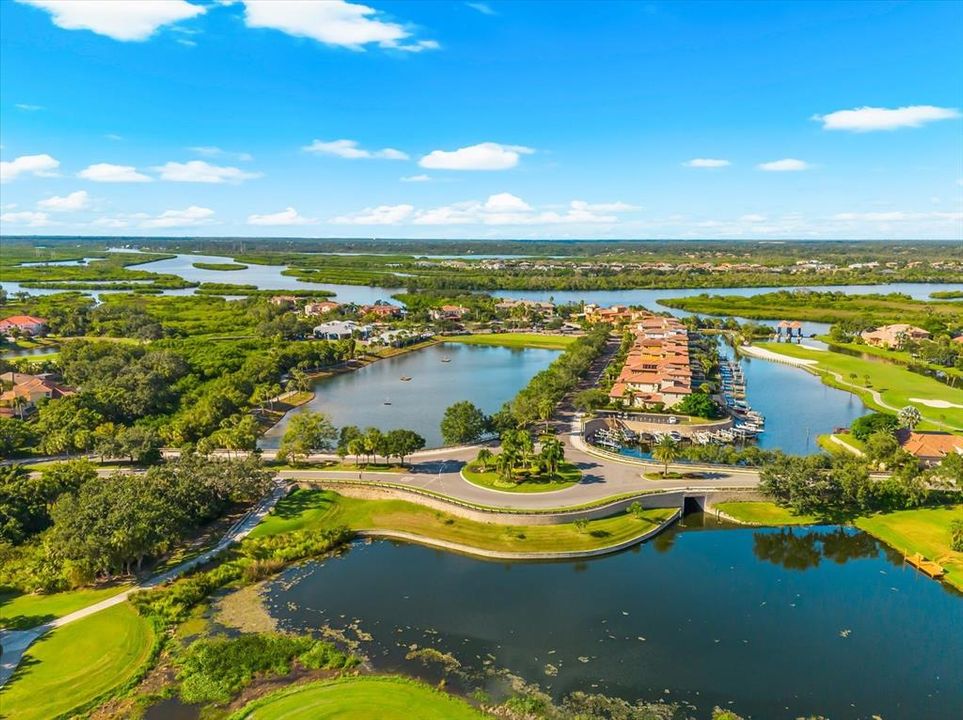 For Sale: $817,000 (4 beds, 3 baths, 2555 Square Feet)