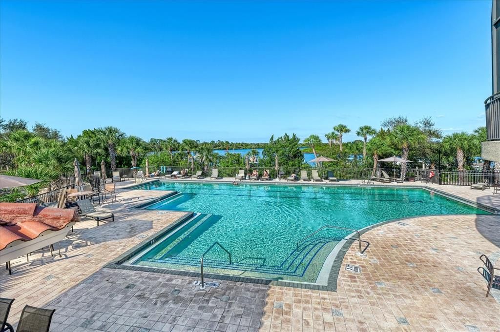 For Sale: $817,000 (4 beds, 3 baths, 2555 Square Feet)