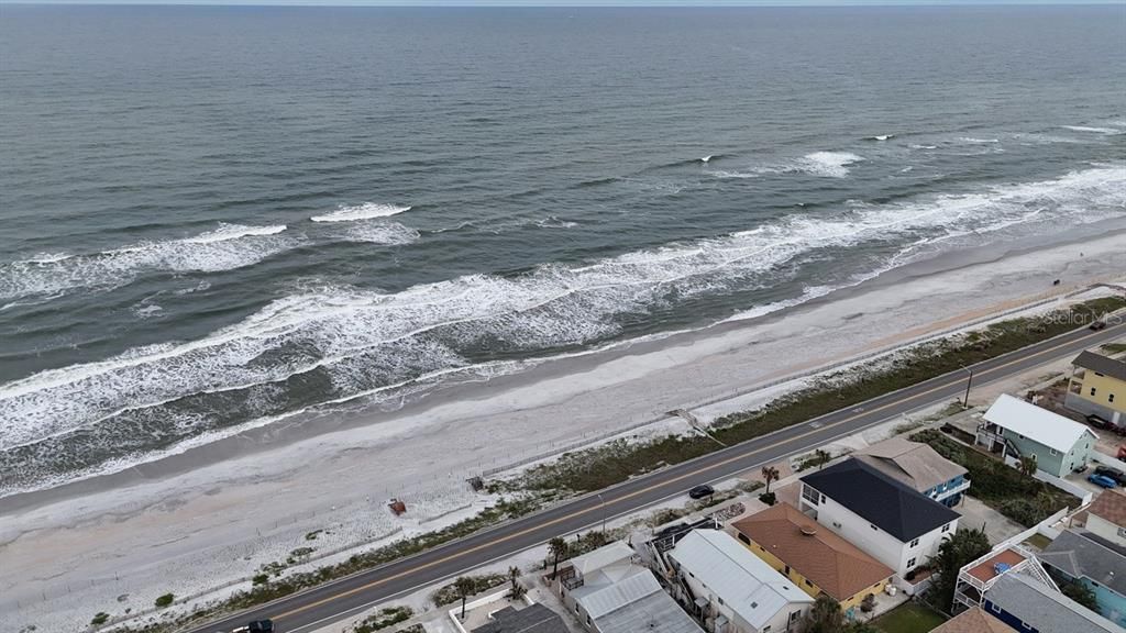 На продажу: $26,500 (0.04 acres)