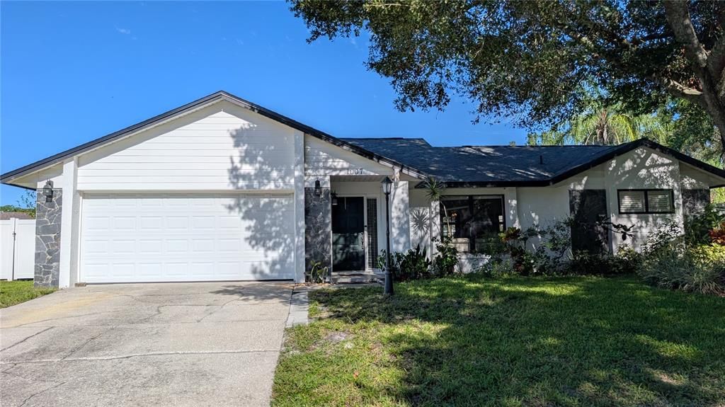 最近售出: $485,000 (3 贝兹, 2 浴室, 1805 平方英尺)