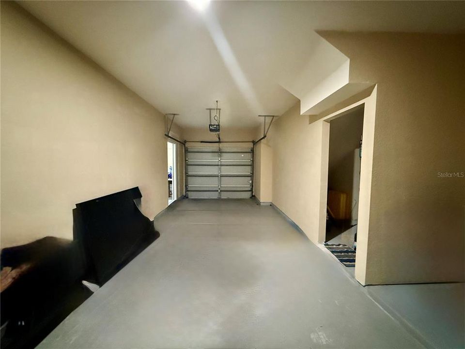 Activo con contrato: $250,000 (2 camas, 2 baños, 1400 Pies cuadrados)