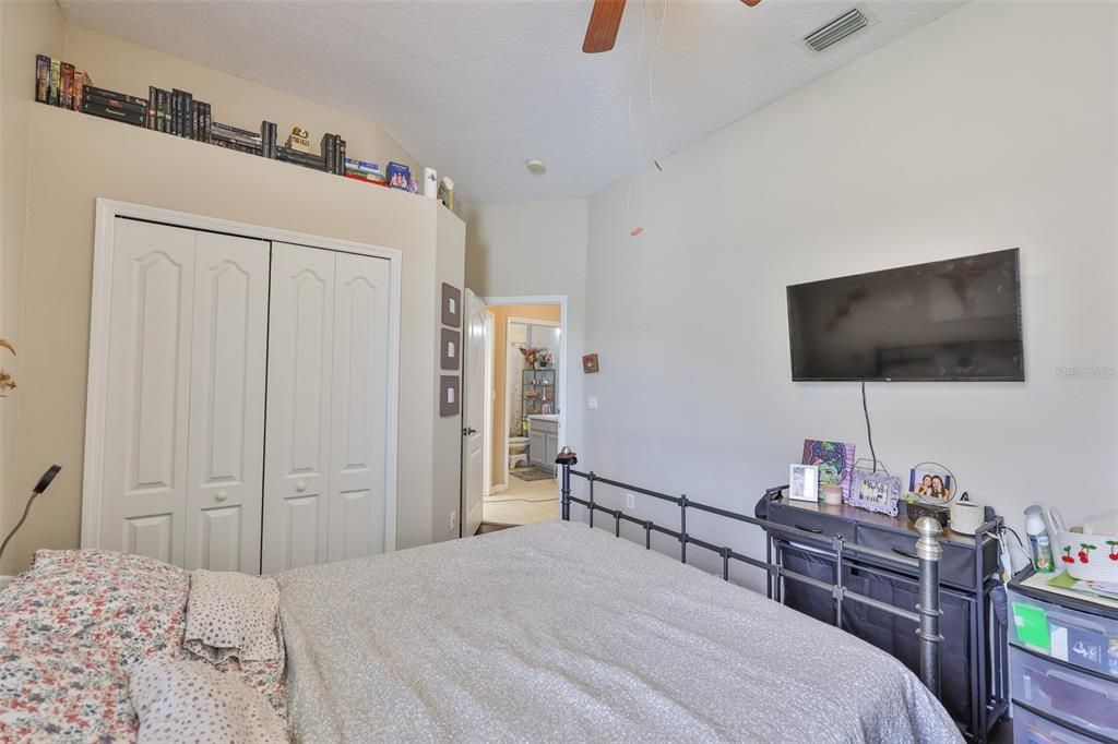 For Sale: $510,000 (4 beds, 3 baths, 2688 Square Feet)