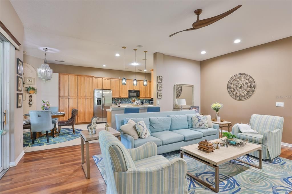 For Sale: $510,000 (4 beds, 3 baths, 2688 Square Feet)