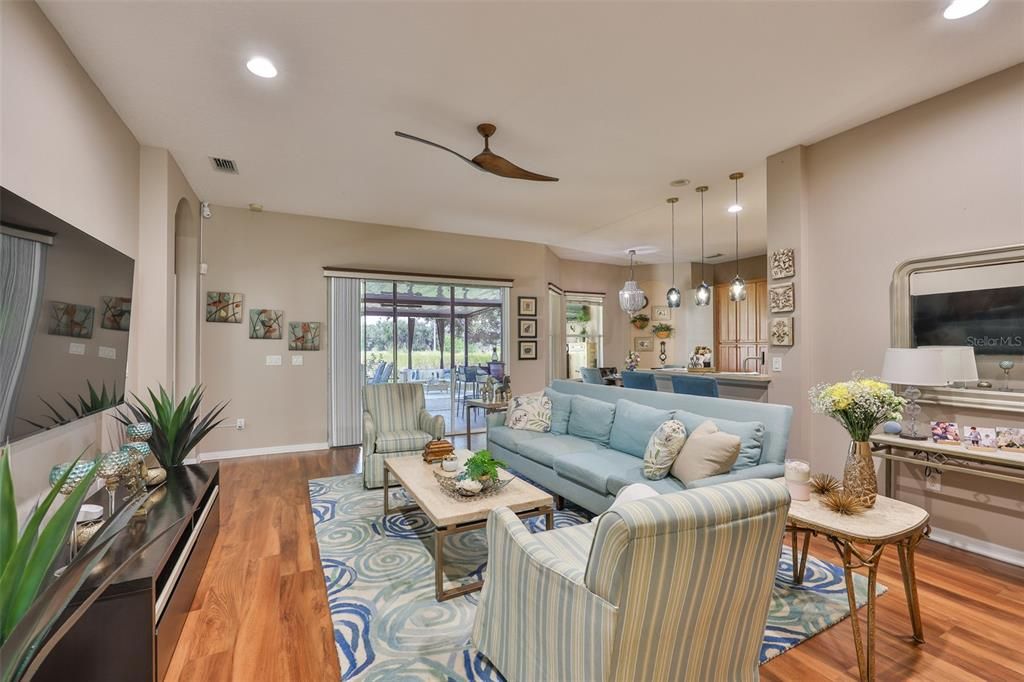 For Sale: $510,000 (4 beds, 3 baths, 2688 Square Feet)