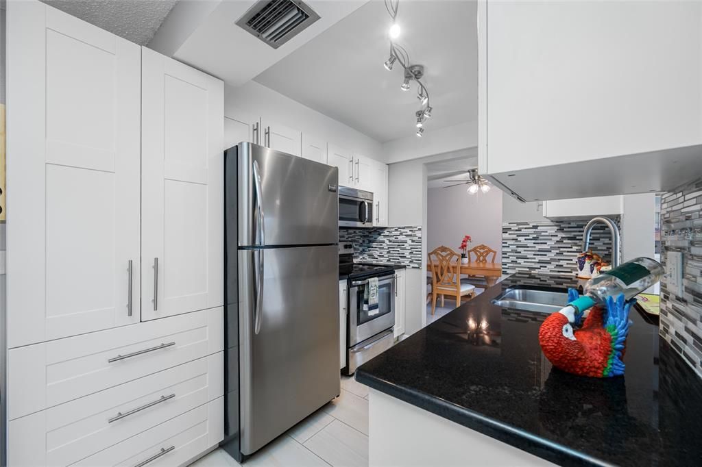 En Venta: $264,000 (2 camas, 2 baños, 1210 Pies cuadrados)