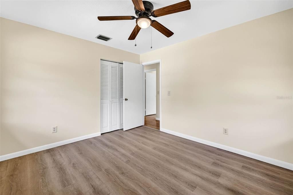 For Sale: $515,000 (4 beds, 3 baths, 1988 Square Feet)