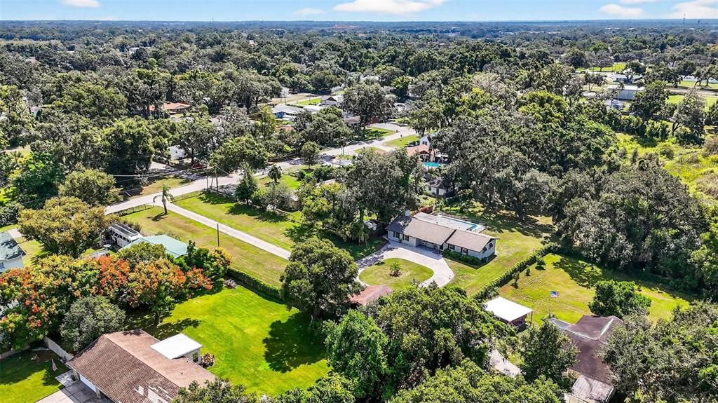 For Sale: $515,000 (4 beds, 3 baths, 1988 Square Feet)