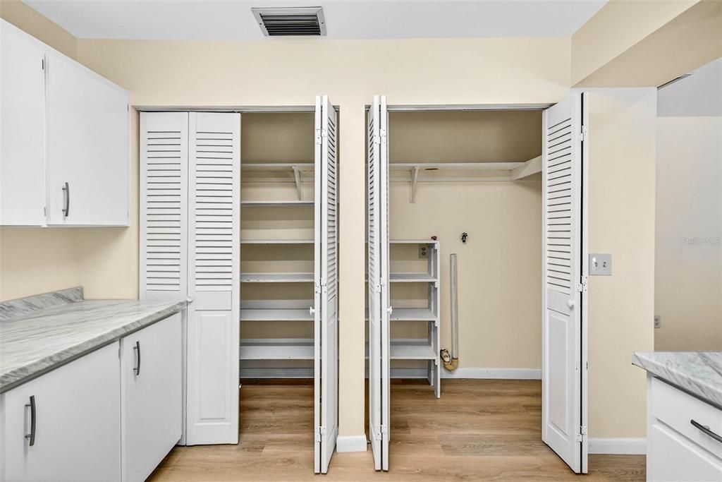 For Sale: $515,000 (4 beds, 3 baths, 1988 Square Feet)