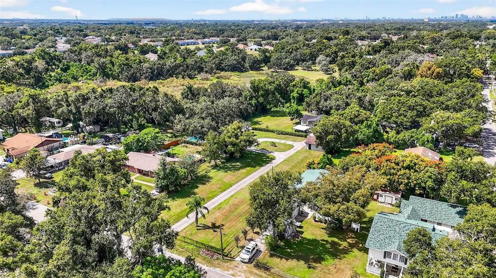 For Sale: $515,000 (4 beds, 3 baths, 1988 Square Feet)