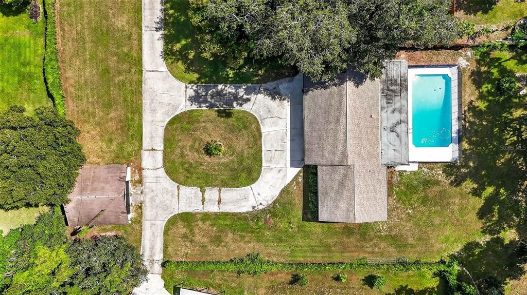 For Sale: $515,000 (4 beds, 3 baths, 1988 Square Feet)