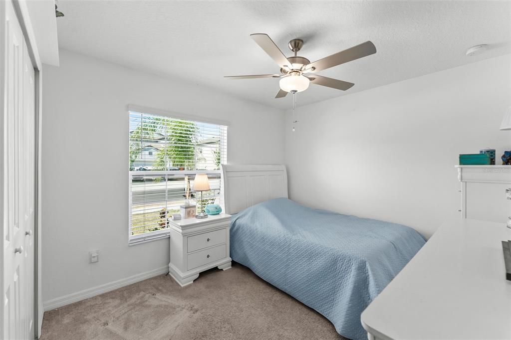 For Sale: $338,000 (4 beds, 2 baths, 1939 Square Feet)