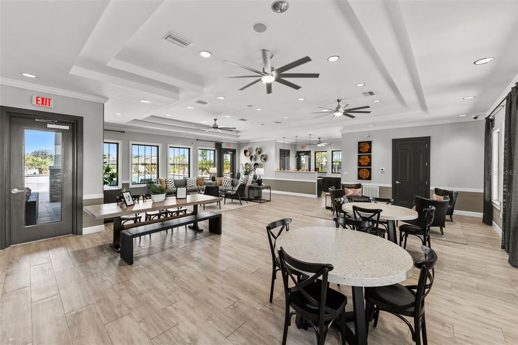 For Sale: $338,000 (4 beds, 2 baths, 1939 Square Feet)