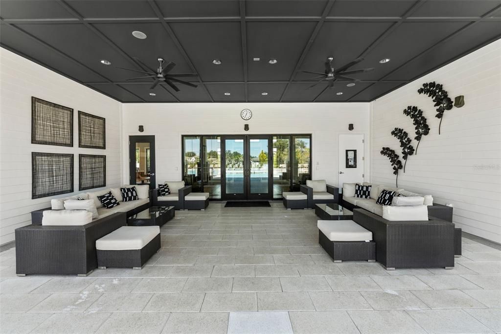 For Sale: $338,000 (4 beds, 2 baths, 1939 Square Feet)