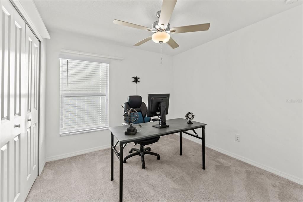 For Sale: $338,000 (4 beds, 2 baths, 1939 Square Feet)