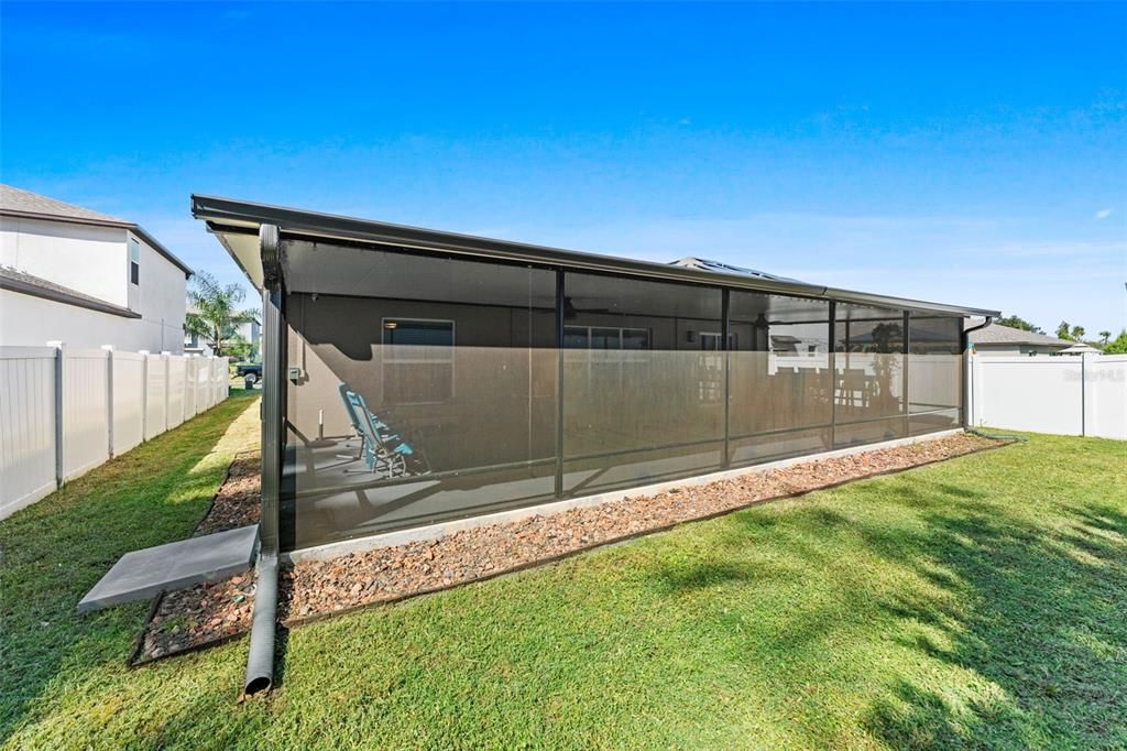 For Sale: $338,000 (4 beds, 2 baths, 1939 Square Feet)