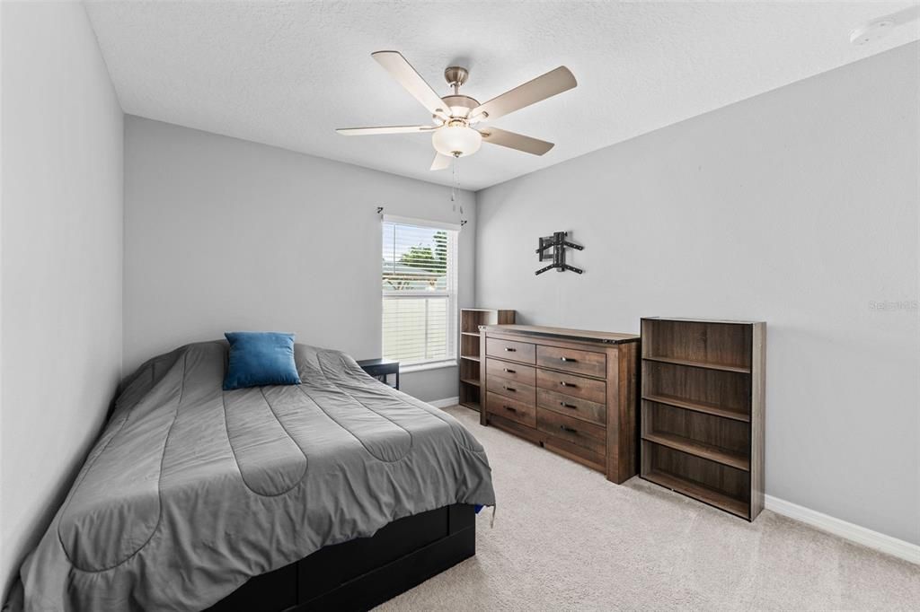 For Sale: $338,000 (4 beds, 2 baths, 1939 Square Feet)