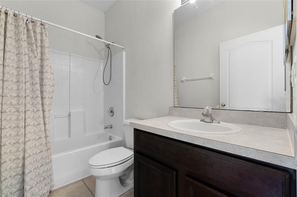 Active With Contract: $2,095 (3 beds, 2 baths, 1751 Square Feet)