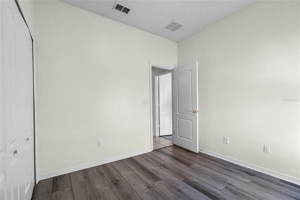 Active With Contract: $2,095 (3 beds, 2 baths, 1751 Square Feet)