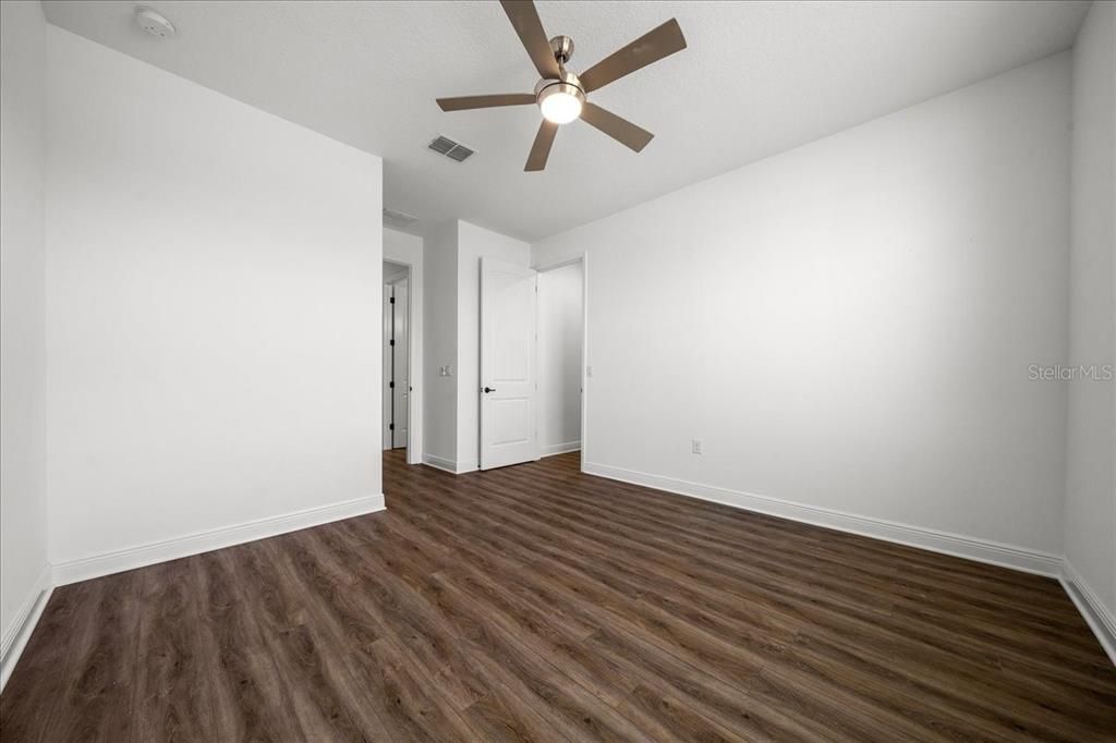 For Sale: $493,250 (2 beds, 2 baths, 2815 Square Feet)