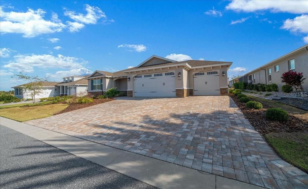 For Sale: $493,250 (2 beds, 2 baths, 2815 Square Feet)