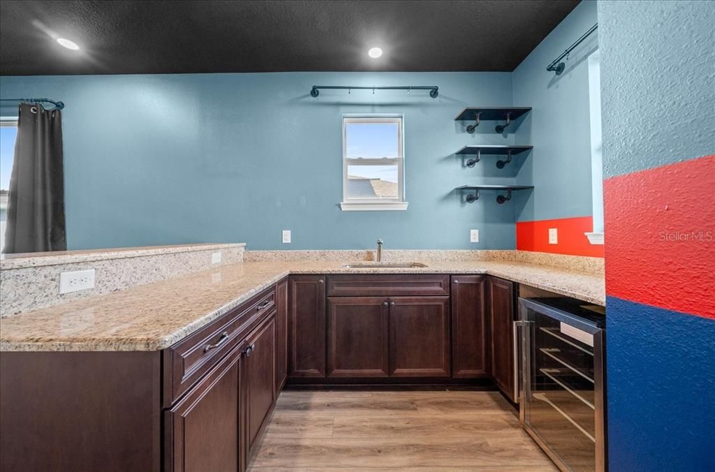 For Sale: $493,250 (2 beds, 2 baths, 2815 Square Feet)