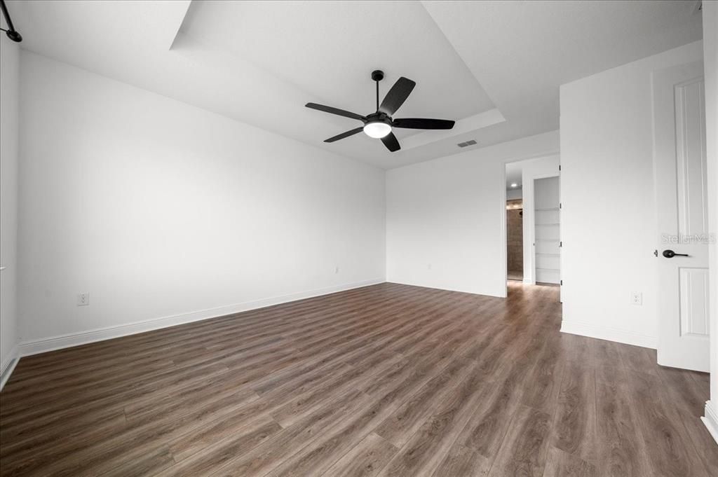 For Sale: $493,250 (2 beds, 2 baths, 2815 Square Feet)