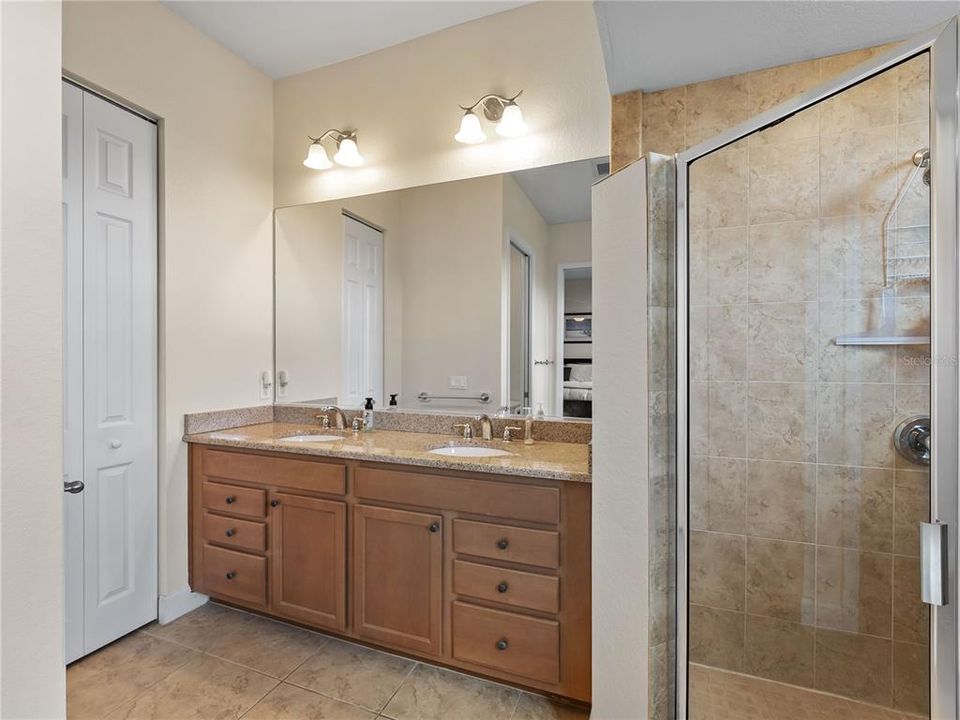 For Sale: $425,000 (3 beds, 2 baths, 2248 Square Feet)