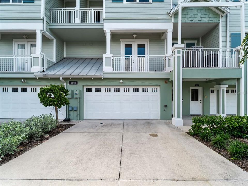 For Sale: $425,000 (3 beds, 2 baths, 2248 Square Feet)