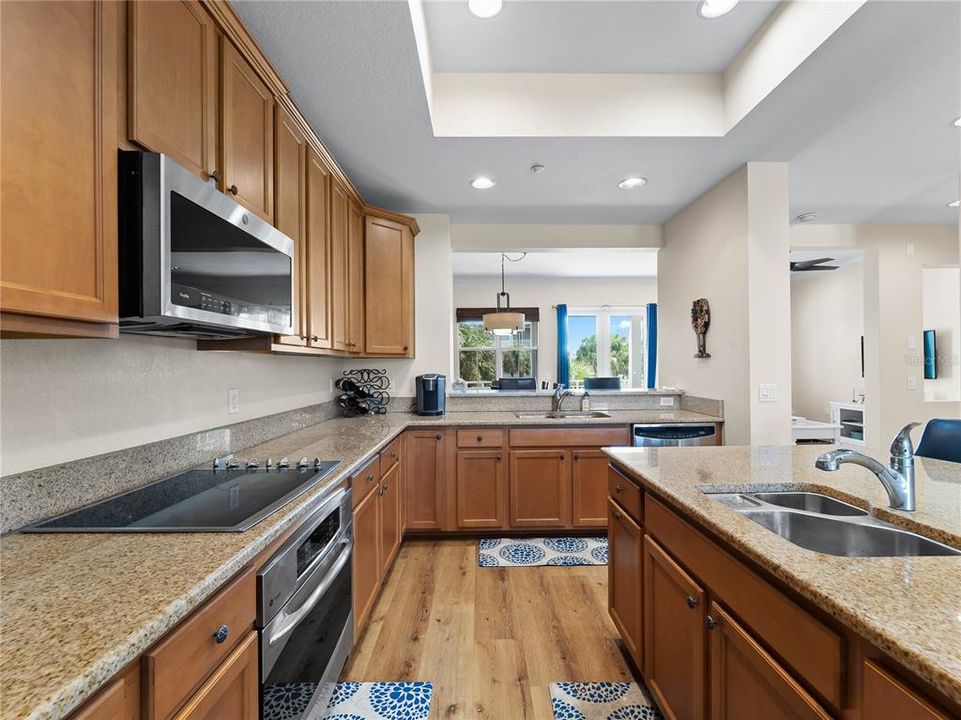 For Sale: $425,000 (3 beds, 2 baths, 2248 Square Feet)