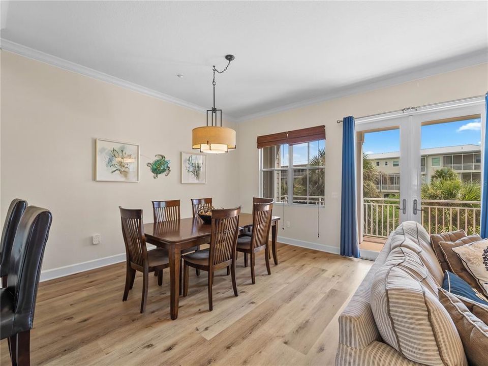 For Sale: $425,000 (3 beds, 2 baths, 2248 Square Feet)