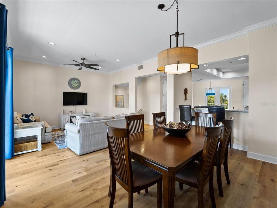 For Sale: $425,000 (3 beds, 2 baths, 2248 Square Feet)