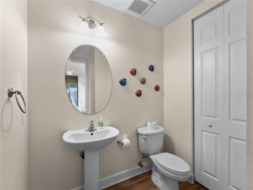 For Sale: $425,000 (3 beds, 2 baths, 2248 Square Feet)